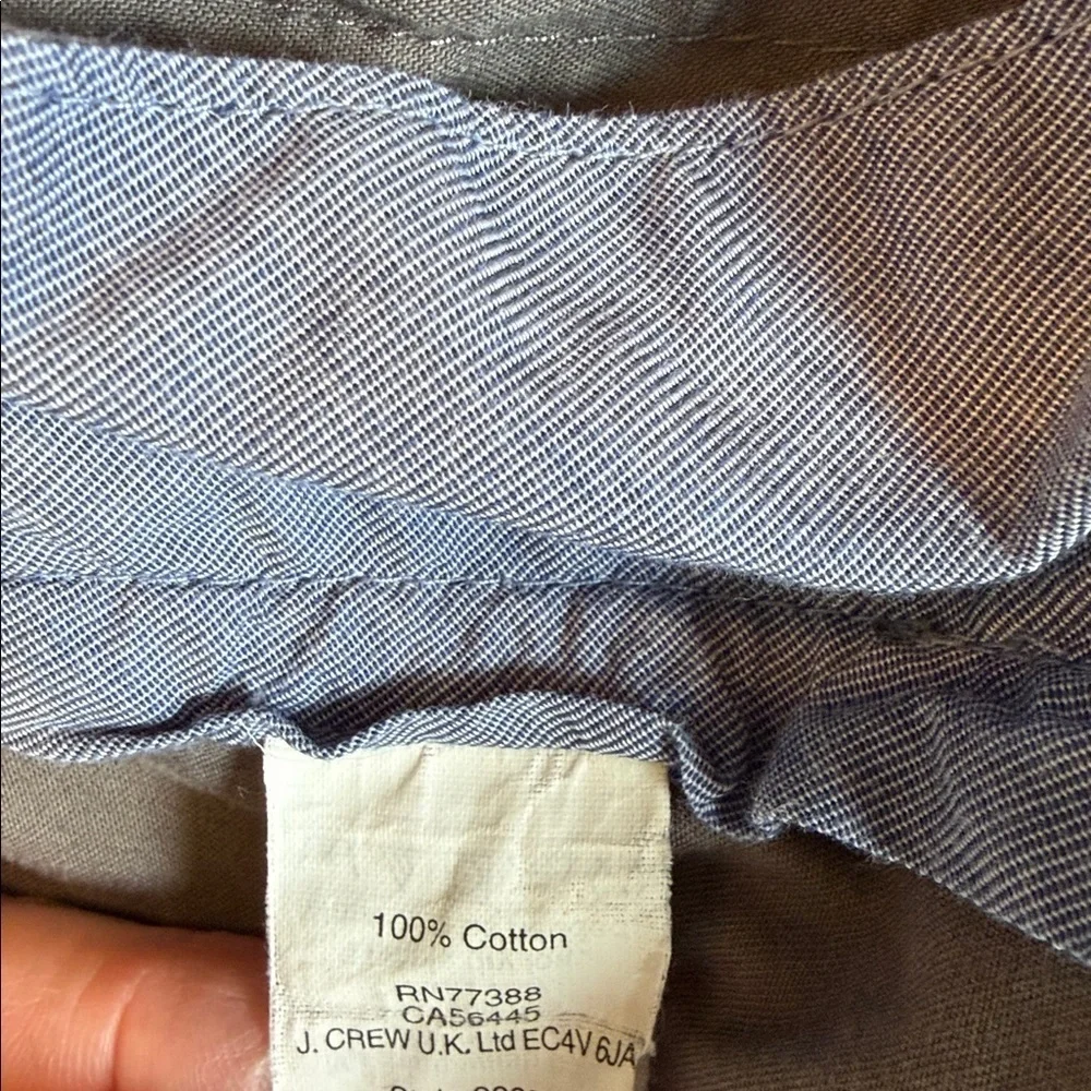 J. Crew Club Men's Grey Flat Front Shorts, 33”W, 11” inseam, EUC